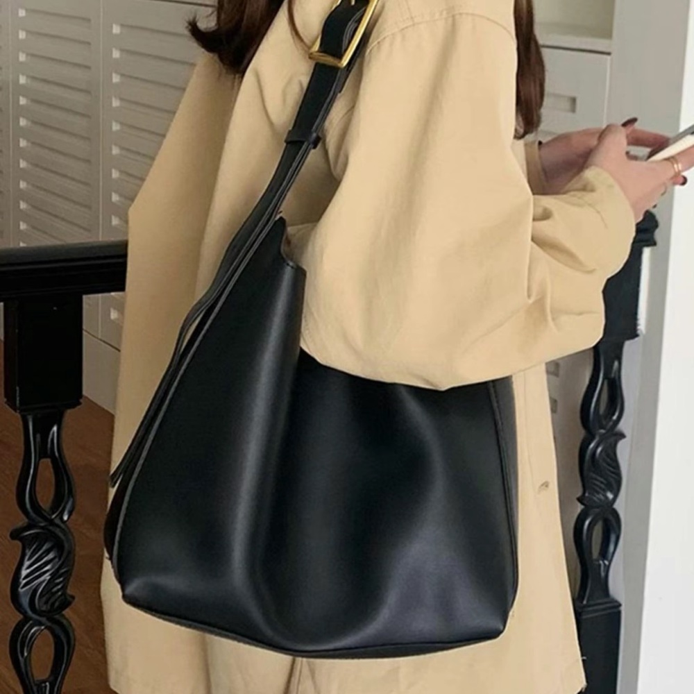 Black Pu Leather Tote